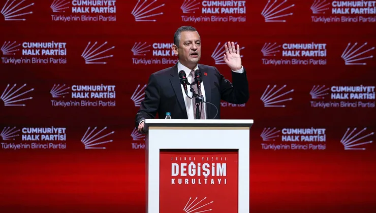 CHP’de Kurultay Hareketliliği başladı: Genel Başkan Özel’in sert açılışı dikkat çekti