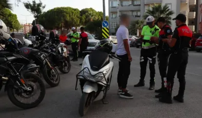 İzmir polisi suçlulara karşı büyük mücadele: 751 kişi yakalandı